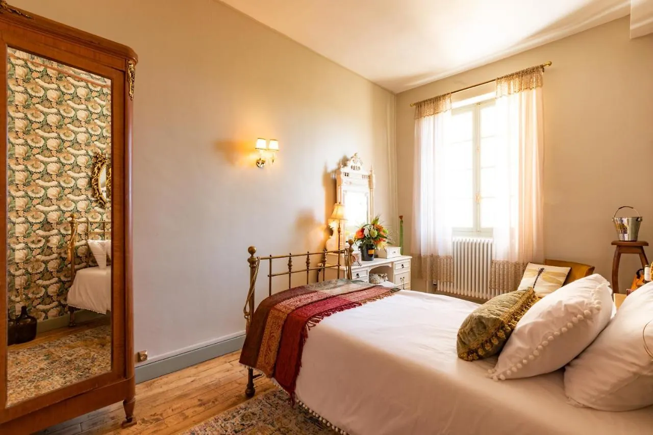 مبيت وإفطار كوندوم Champagne House - Elegance, Luxury And Charm 0*,  فرنسا